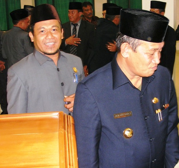 Pak Presiden Kami Butuh Sarana Transportasi Ujung Negeri Pak Presiden Kami Butuh Sarana Transportasi Ujung Negeri