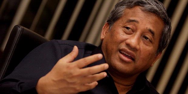 Pak Mendikbud, Mengapa Dunia Pendidikan Kian Karut-Marut? Pak Mendikbud, Mengapa Dunia Pendidikan Kian Karut-Marut?