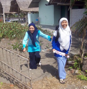 Event Kreatif: Pesta Tawa di Pantai Ancol Event Kreatif: Pesta Tawa di Pantai Ancol