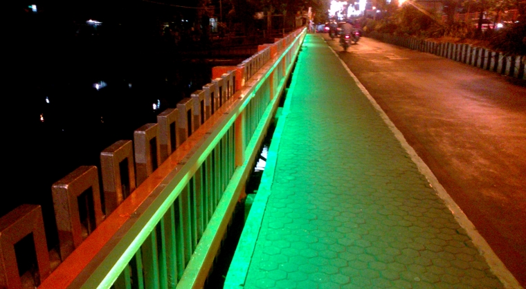 Ujung Jembatan Terminal Joyoboyo Ujung Jembatan Terminal Joyoboyo