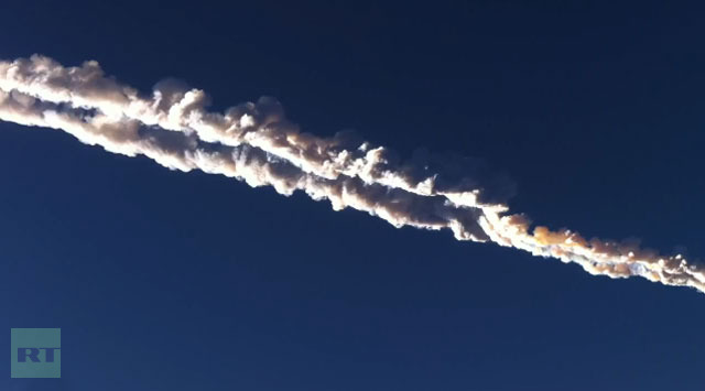 Meteorit jatuh di Ural, Rusia: ledakan Fireball membuat kekacauan, lebih dari 500 terluka (FOTO, VIDEO) Meteorit jatuh di Ural, Rusia: ledakan Fireball membuat kekacauan, lebih dari 500 terluka (FOTO, VIDEO)