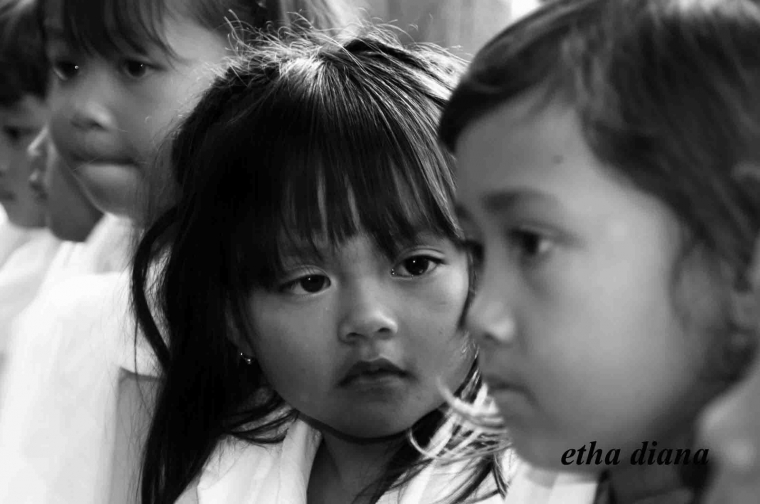 sekelumit cerita hitam putih sekelumit cerita hitam putih