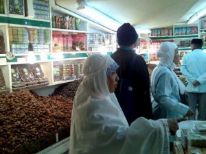 Melaksanakan Ibadah Haji Tanpa Biaya Sendiri Tanpa Korupsi:Bagian Ketiga Melaksanakan Ibadah Haji Tanpa Biaya Sendiri Tanpa Korupsi:Bagian Ketiga