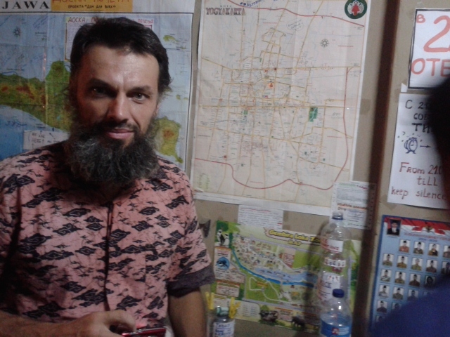 backpacker keliling dunia