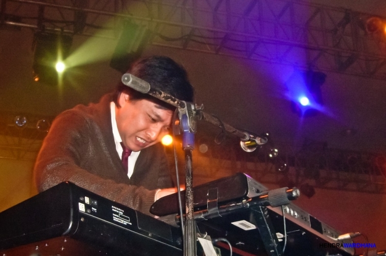 Yovie & Nuno "Sakit Hati" dengan Vokalis Baru Yovie & Nuno "Sakit Hati" dengan Vokalis Baru