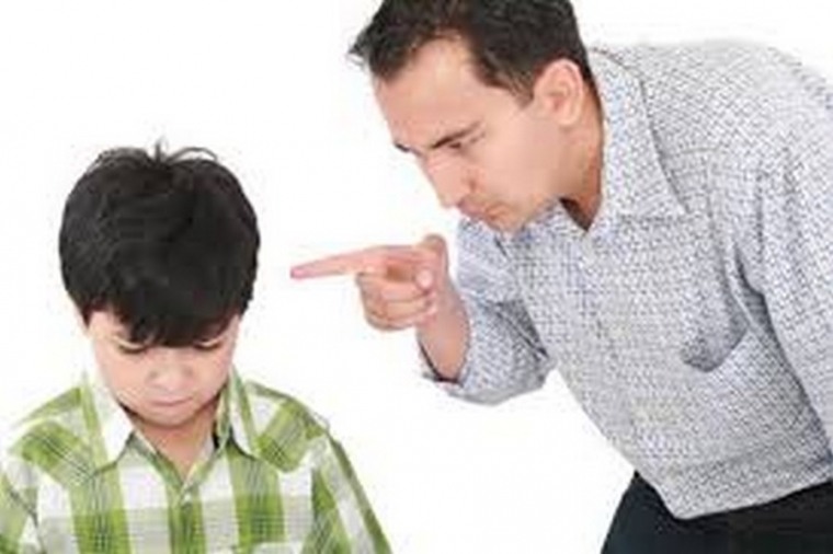 Berbakti Kepada Orang  Tua  yang Zalim Halaman 1  Berbakti Kepada Orang  Tua  yang Zalim Halaman 1