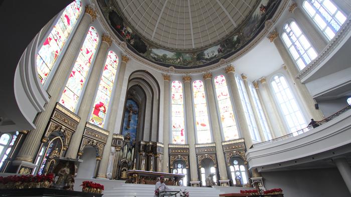 Gereja Katedral Termegah Se-Asia Tenggara, Ada di Indonesia! Halaman 1 - Kompasiana.com