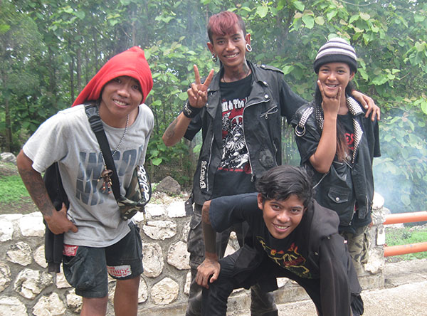 Gaya Rambut Anak Punk Indonesia - Model Rambut