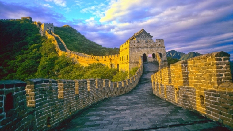 Asal Usul Sejarah “The Great Wall Of China” dan Julukan “Makam ...