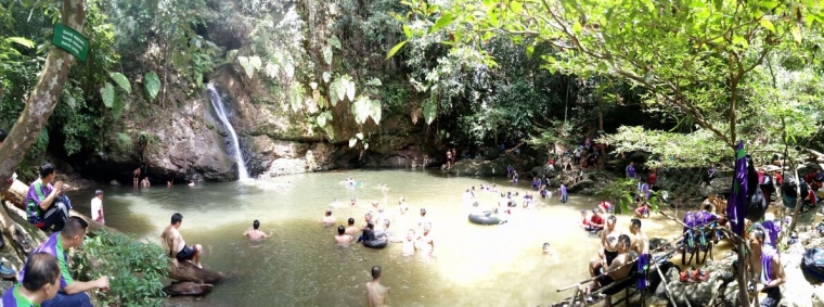 Menjelajahi Keindahan Air Terjun Batu Dinding yang Menjelajahi Keindahan Air Terjun Batu Dinding yang