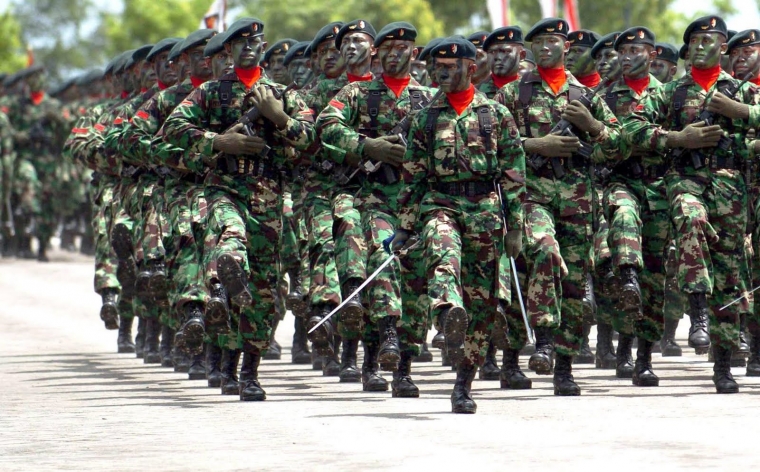 Politik Luar Negeri Pertahanan Negara dan Pendekatan Politik Luar Negeri Pertahanan Negara dan Pendekatan