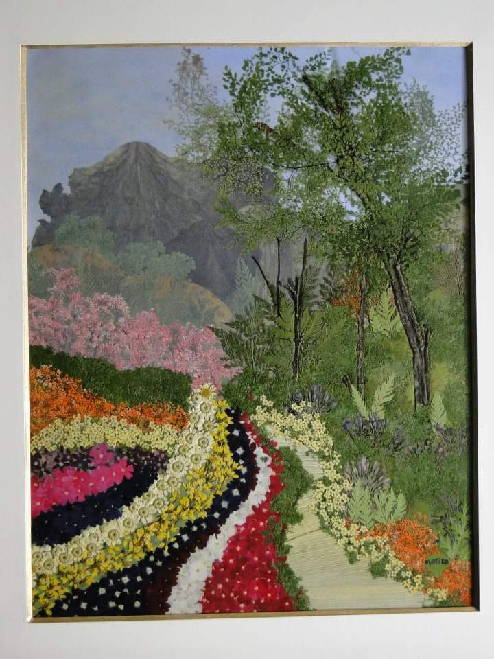 Kulit Jagung dari Limbah Kebun Hingga Souvenir Bernilai Kulit Jagung dari Limbah Kebun Hingga Souvenir Bernilai