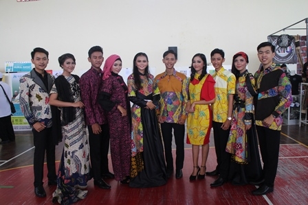Batik Jember Motif Tembakau Mulai Dilirik Pasar oleh ita Batik Jember Motif Tembakau Mulai Dilirik Pasar oleh ita