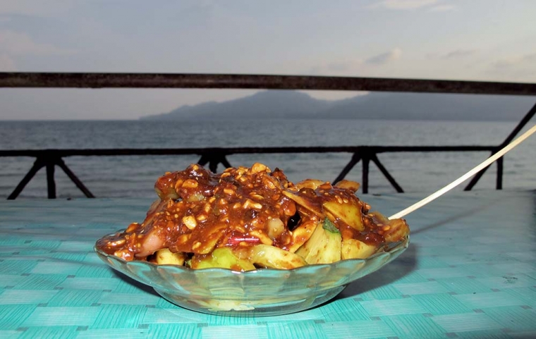 Rujak Natsepa Oleh Oleh Favorit Dari Ambon Halaman All Kompasiana Com