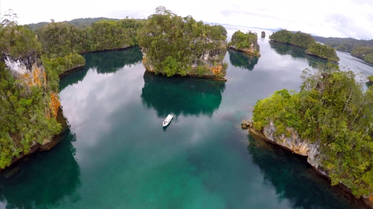 pulau-kecil pulau-kecil