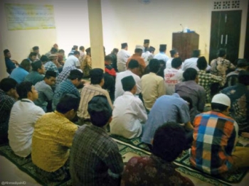 Pengalaman Shalat Jum At Di Mesjid Ahmadiyah Kompasiana Com Pengalaman Shalat Jum At Di Mesjid Ahmadiyah Kompasiana Com