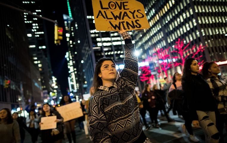 Konsep Ibuisme Dan Gugatan Wanita Indonesia Soal