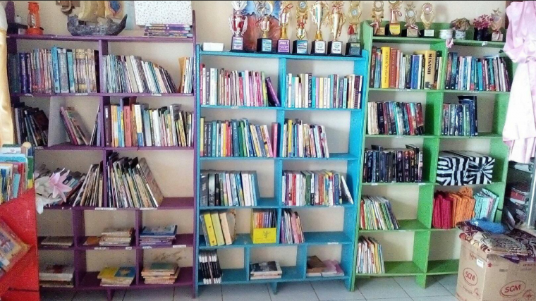 Hari Buku  Nasional Satu Rak  Buku  Sejuta Cerita Halaman   Hari Buku  Nasional Satu Rak  Buku  Sejuta Cerita Halaman
