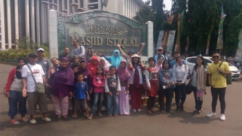 5 Wisata Masjid Paling Menarik Di Jakarta Halaman All 5 Wisata Masjid Paling Menarik Di Jakarta Halaman All