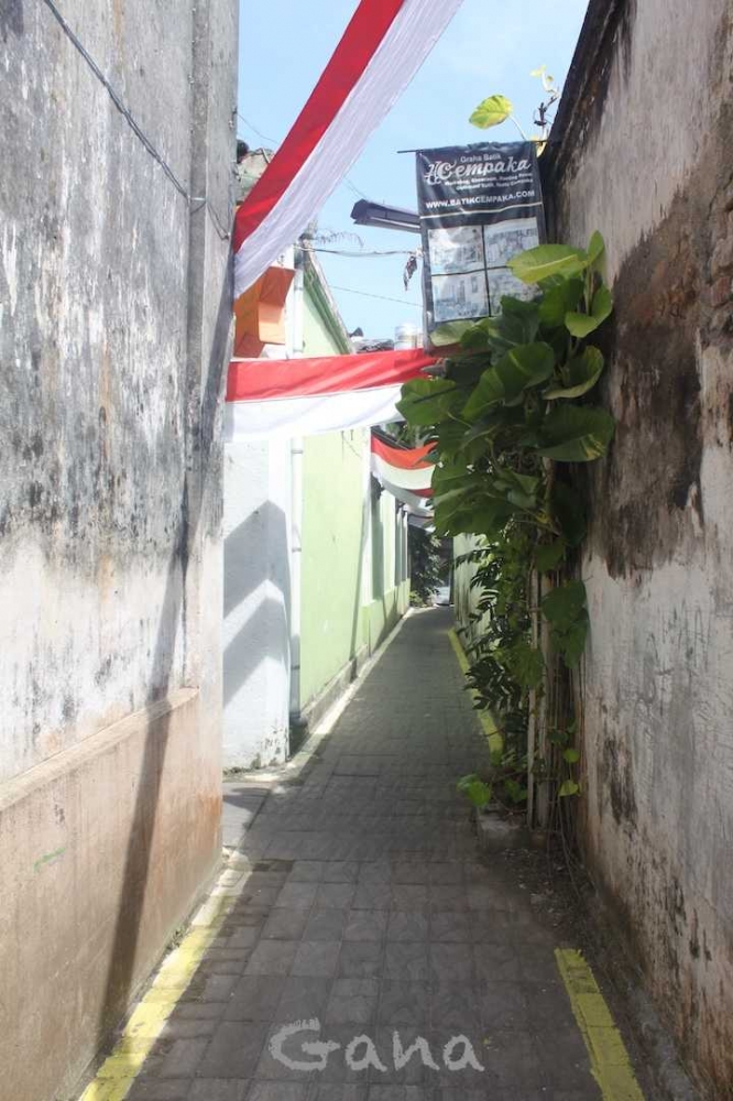 Blusukan di Kampung Batik Laweyan Solo Halaman 1 Blusukan di Kampung Batik Laweyan Solo Halaman 1