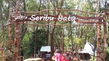 Menengok Rumah Hobbit Di Seribu Batu Songgo Langit Menengok Rumah Hobbit Di Seribu Batu Songgo Langit