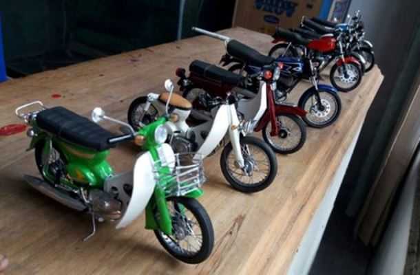 Mengubah Barang Bekas Menjadi Sepeda Motor Lawas oleh Mengubah Barang Bekas Menjadi Sepeda Motor Lawas oleh