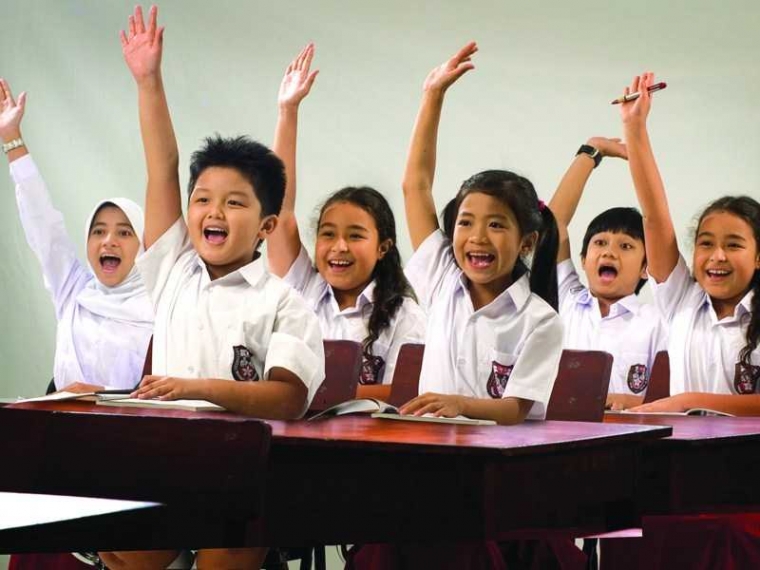 Pendidikan Indonesia Saat Ini oleh Dalvin Steven 