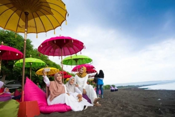 Halal Tourism Pemikat Hati Traveler Milenial Halaman All Halal Tourism Pemikat Hati Traveler Milenial Halaman All