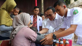 Hasil gambar untuk kesehatan masyarakat