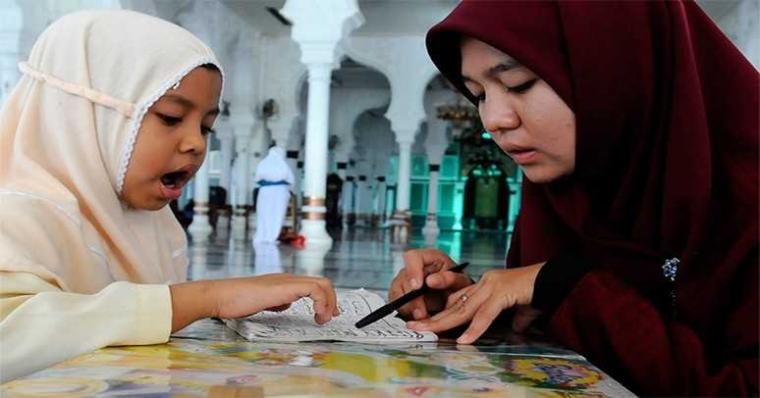 Anak  Enggan untuk Mengaji  Begini Cara Mengatasinya   Anak  Enggan untuk Mengaji  Begini Cara Mengatasinya