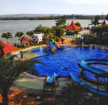 Taman Wisata Bendungan Karangkates Yang Nyaris Terbengkalai Taman Wisata Bendungan Karangkates Yang Nyaris Terbengkalai