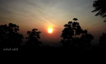 Di Mana Pun Matahari Terbit Dan Terbenam Sungguh Indah Di Mana Pun Matahari Terbit Dan Terbenam Sungguh Indah