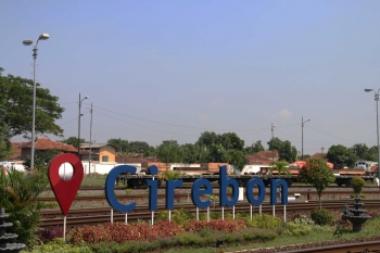 Keindahan Kota Cirebon Kuningan Vs Calon Broadcaster Muda Keindahan Kota Cirebon Kuningan Vs Calon Broadcaster Muda