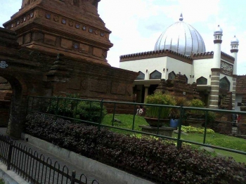 92 Gambar Masjid Kudus Terlihat Keren 92 Gambar Masjid Kudus Terlihat Keren