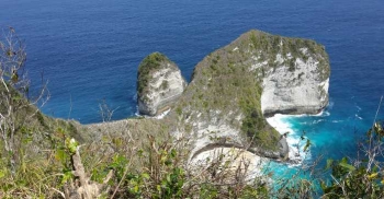 Nusa Penida Obyek Wisata Yang Lagi Booming Di Bali Halaman Nusa Penida Obyek Wisata Yang Lagi Booming Di Bali Halaman