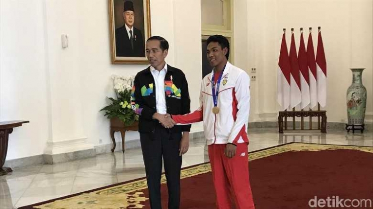 zohri jokowi 5b527ce85e1373317820ed53