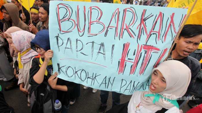 HTI dan PKI Sebenarnya Sehati