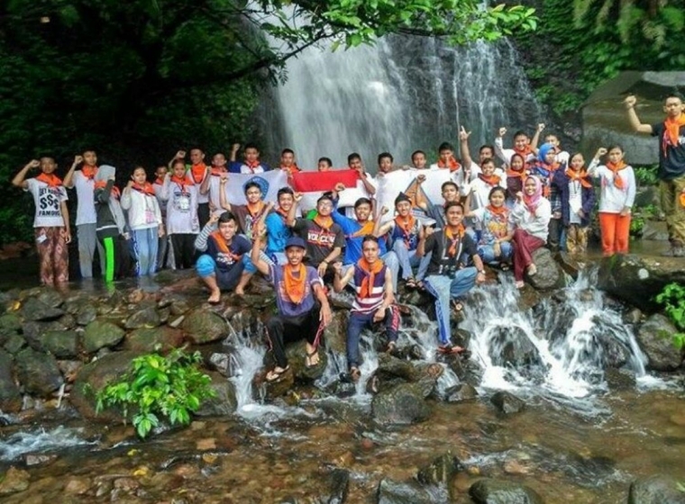 Nasionalisme Indonesia dan Nasionalisme 4 0 Halaman 1 Nasionalisme Indonesia dan Nasionalisme 4 0 Halaman 1