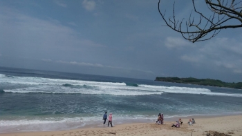 Misteri Dari Pantai Gondo Mayit Di Blitar Kompasianacom