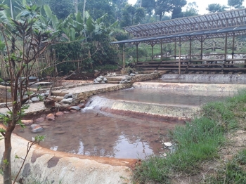 Cipanas Nagrak Objek Wisata Potensial Yang Terbengkalai Di Cipanas Nagrak Objek Wisata Potensial Yang Terbengkalai Di