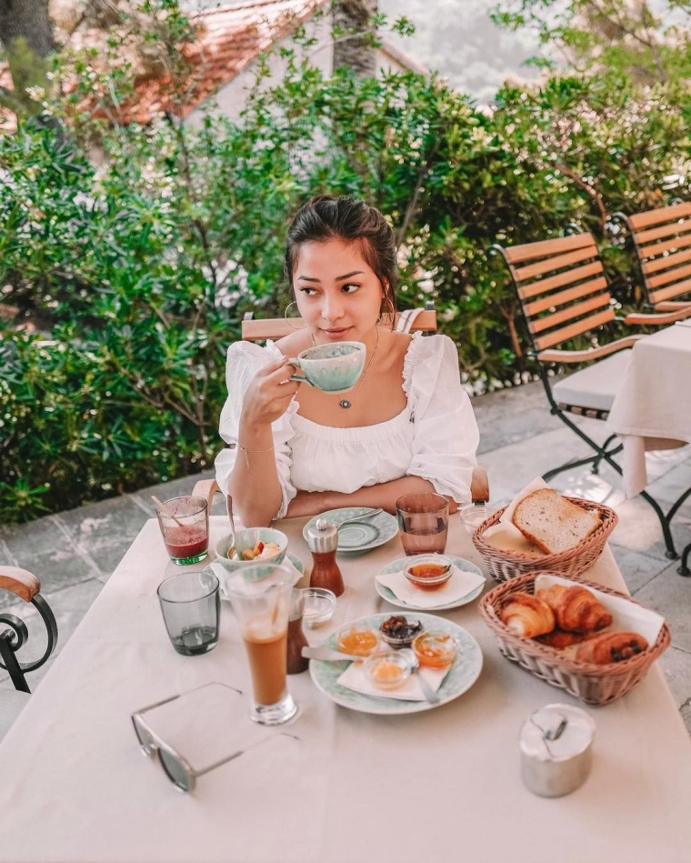 5 Artis Yang Mendulang Uang Dari Bisnis Properti Halaman 1 Kompasiana Com