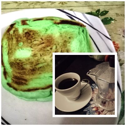 Menikmati sahur tanpa ribet, cukup roti bakar dan kopi espresso buatan sendiri