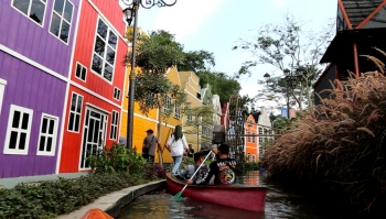 Keliling Mini Eropa Di Kota Bogor Kompasiana Com Keliling Mini Eropa Di Kota Bogor Kompasiana Com