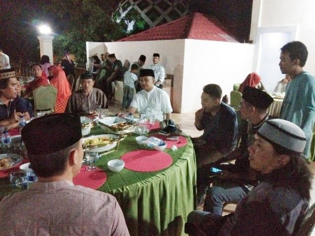 Jalin Silaturahmi, Bupati Bantaeng Buka Puasa bersama Wartawan dan Aktivis LSM