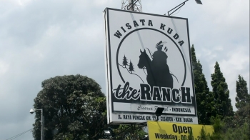Destinasi Wisata Ala Eropa Di De Ranch Cisarua Puncak Destinasi Wisata Ala Eropa Di De Ranch Cisarua Puncak