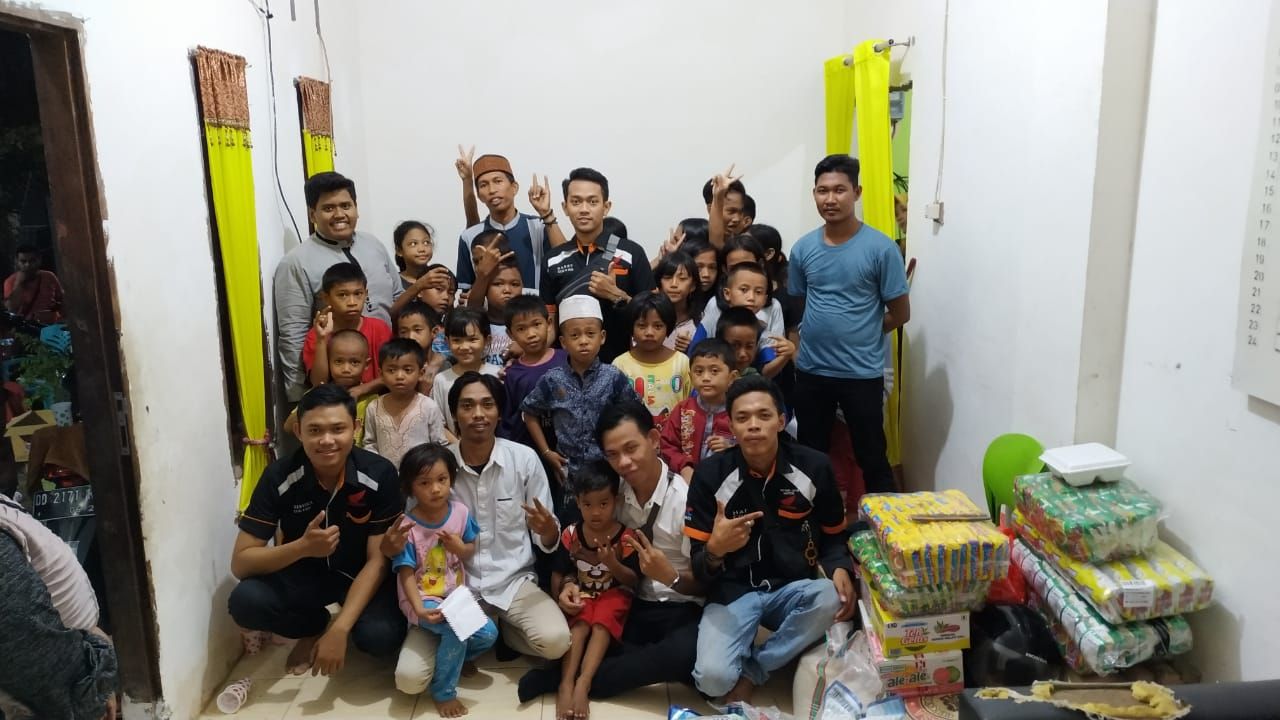 Komunitas Penggemar Motor "Sport" Honda, COC Makassar Salurkan Donasi ke Panti Asuhan