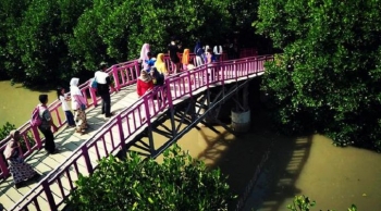 Idulfitri Animo Ke Wisata Lokal Jadi Pilihan Favorit Idulfitri Animo Ke Wisata Lokal Jadi Pilihan Favorit