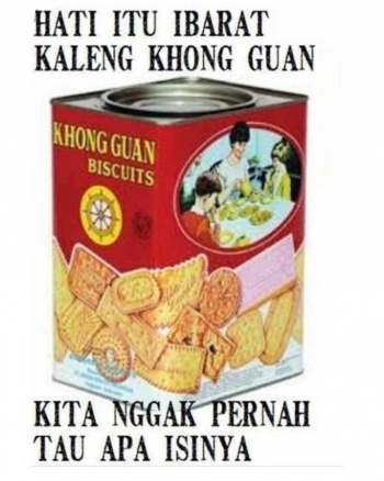 Misteri Kaleng Biskuit Khong Guan Saat Lebaran Misteri Kaleng Biskuit Khong Guan Saat Lebaran