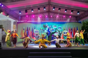Festival budaya asean 2013 digelar di kota