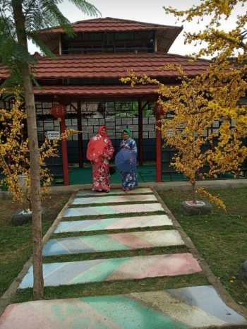 Istana Sakura Blitar Replika Mimpi Pergi Ke Jepang Istana Sakura Blitar Replika Mimpi Pergi Ke Jepang